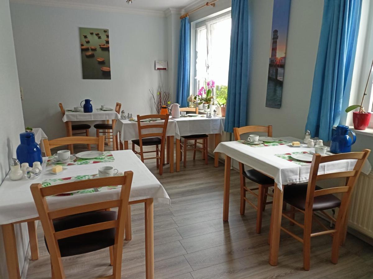 Pension Abendsonne 부숨 외부 사진